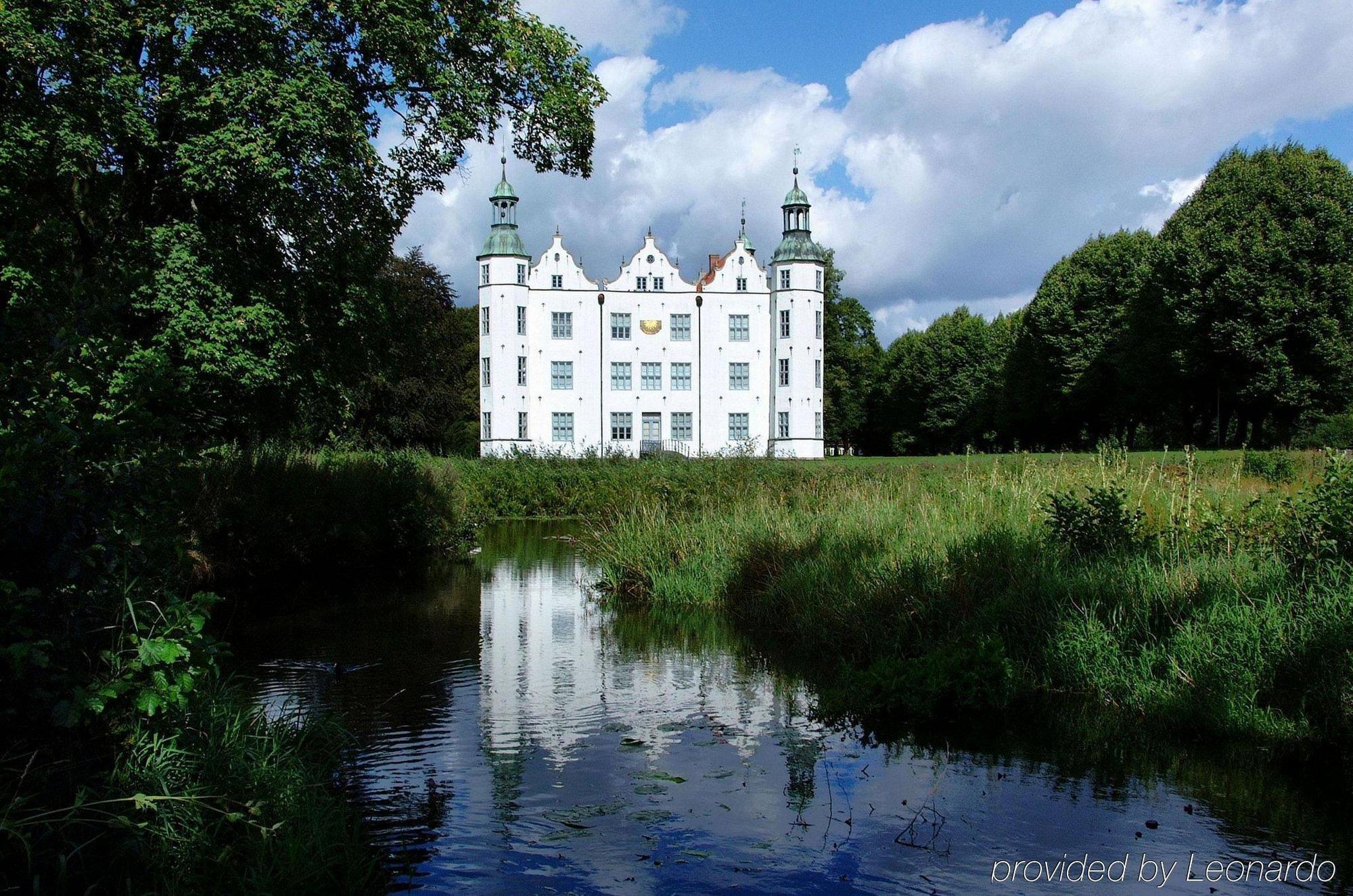 Hotel Am Schloss Ahrensburg Dış mekan fotoğraf